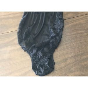 Black teddy by Dolores